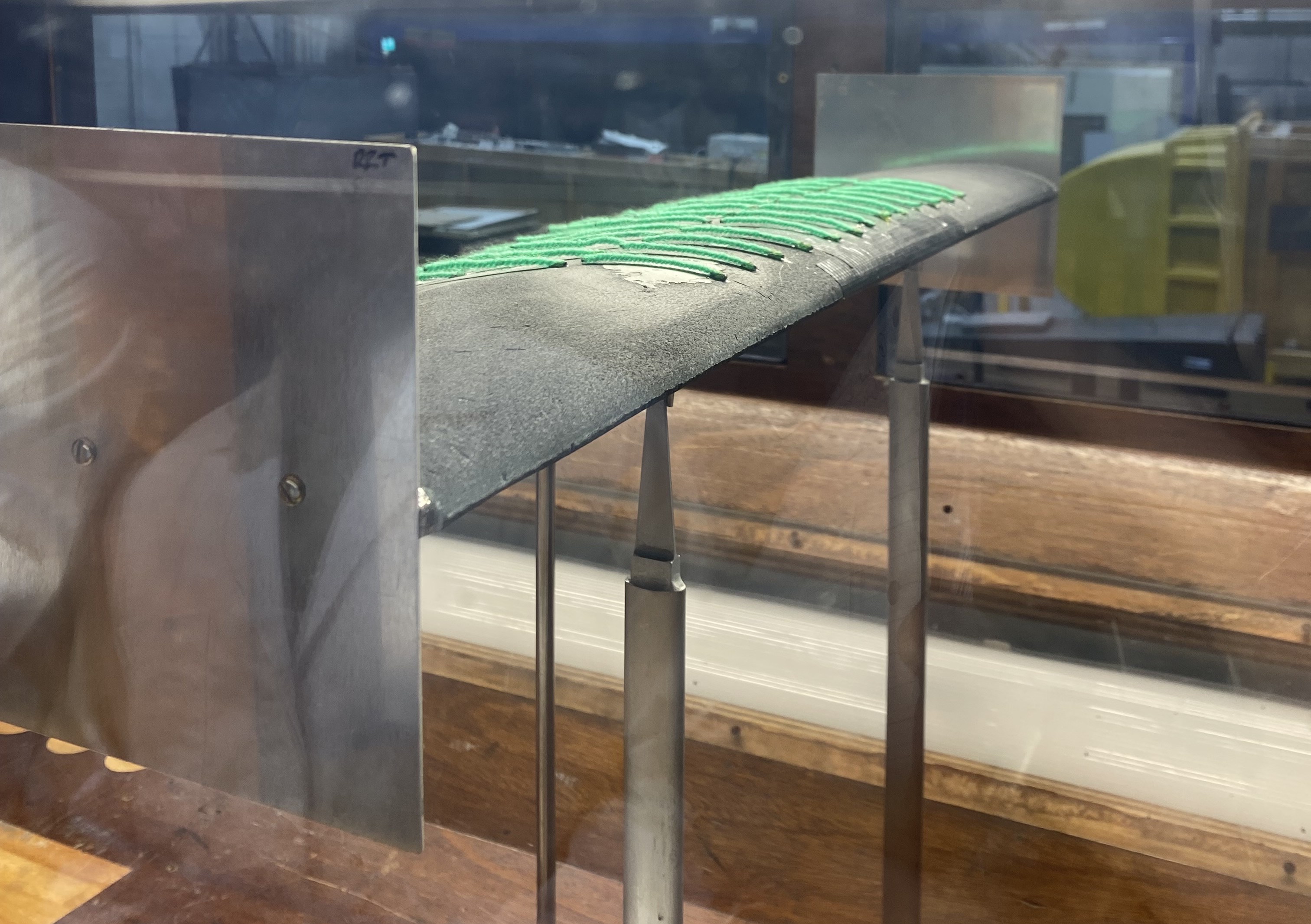 NACA 4412 airfoil under wind tunnel test